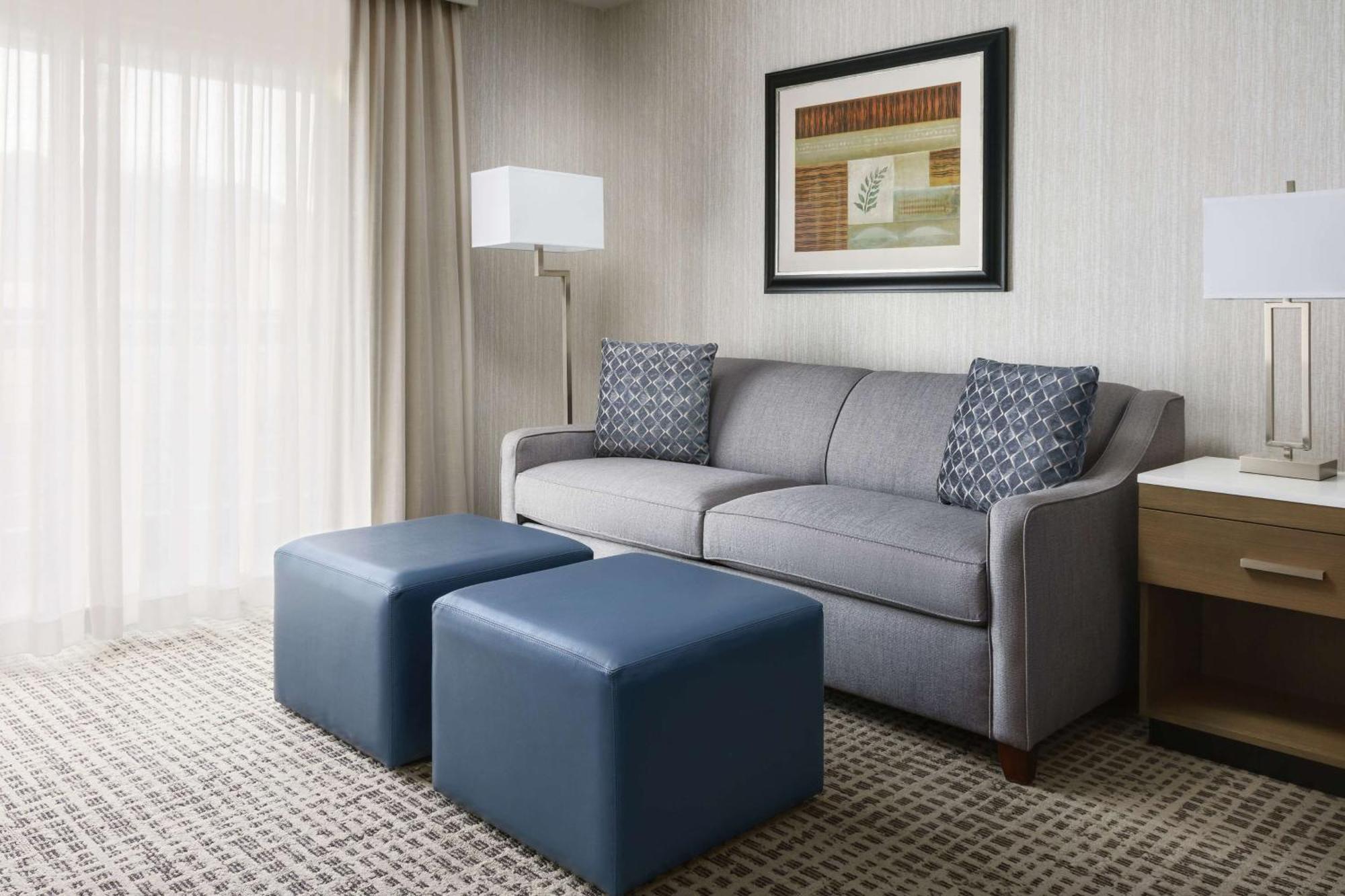 Hotel Doubletree By Hilton Colorado Springs Exterior foto